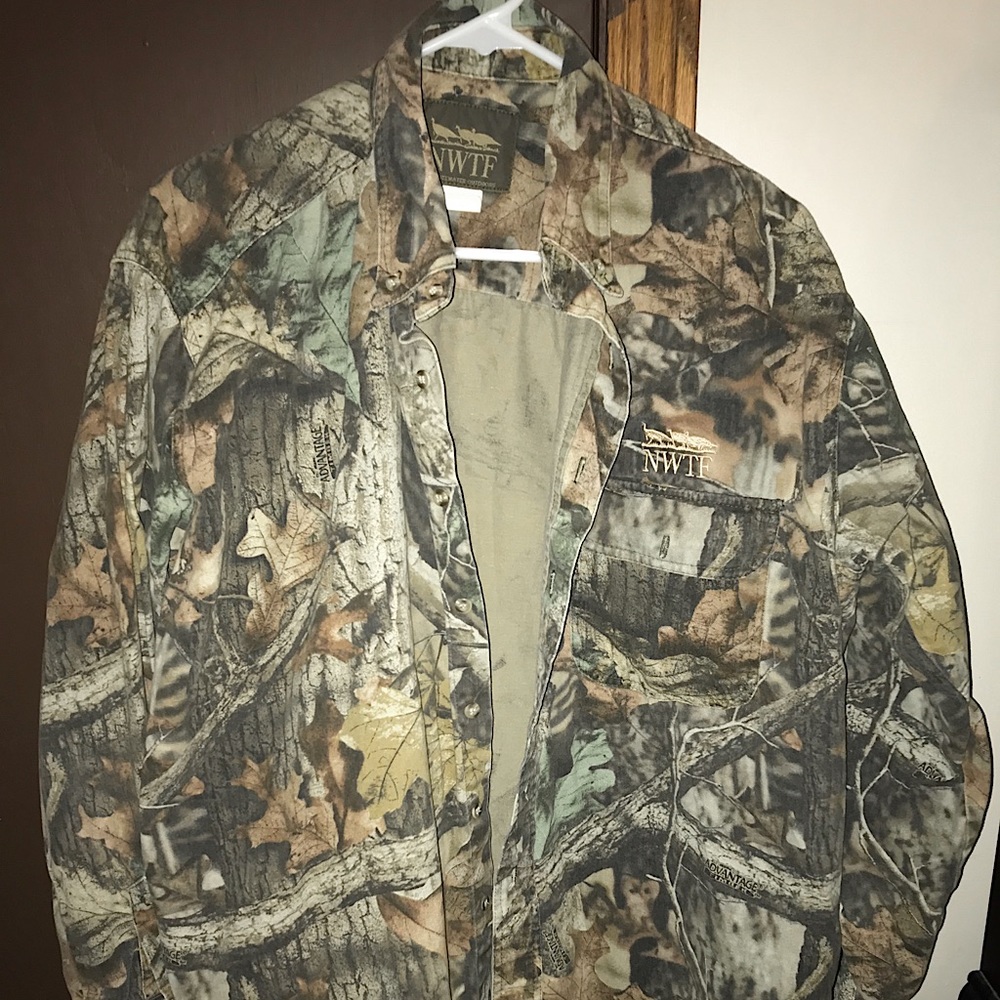 NWTF men’s camo button up